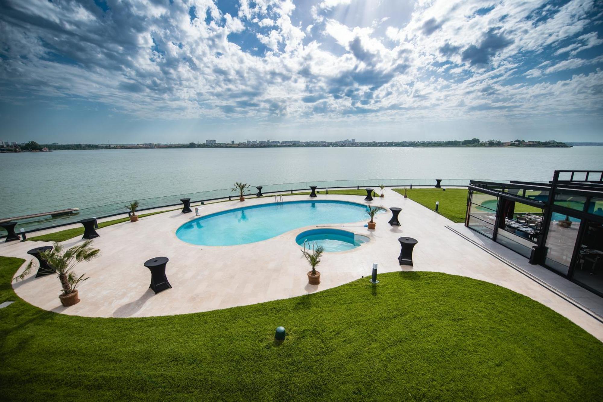 G.g.gociman Hotel 4*